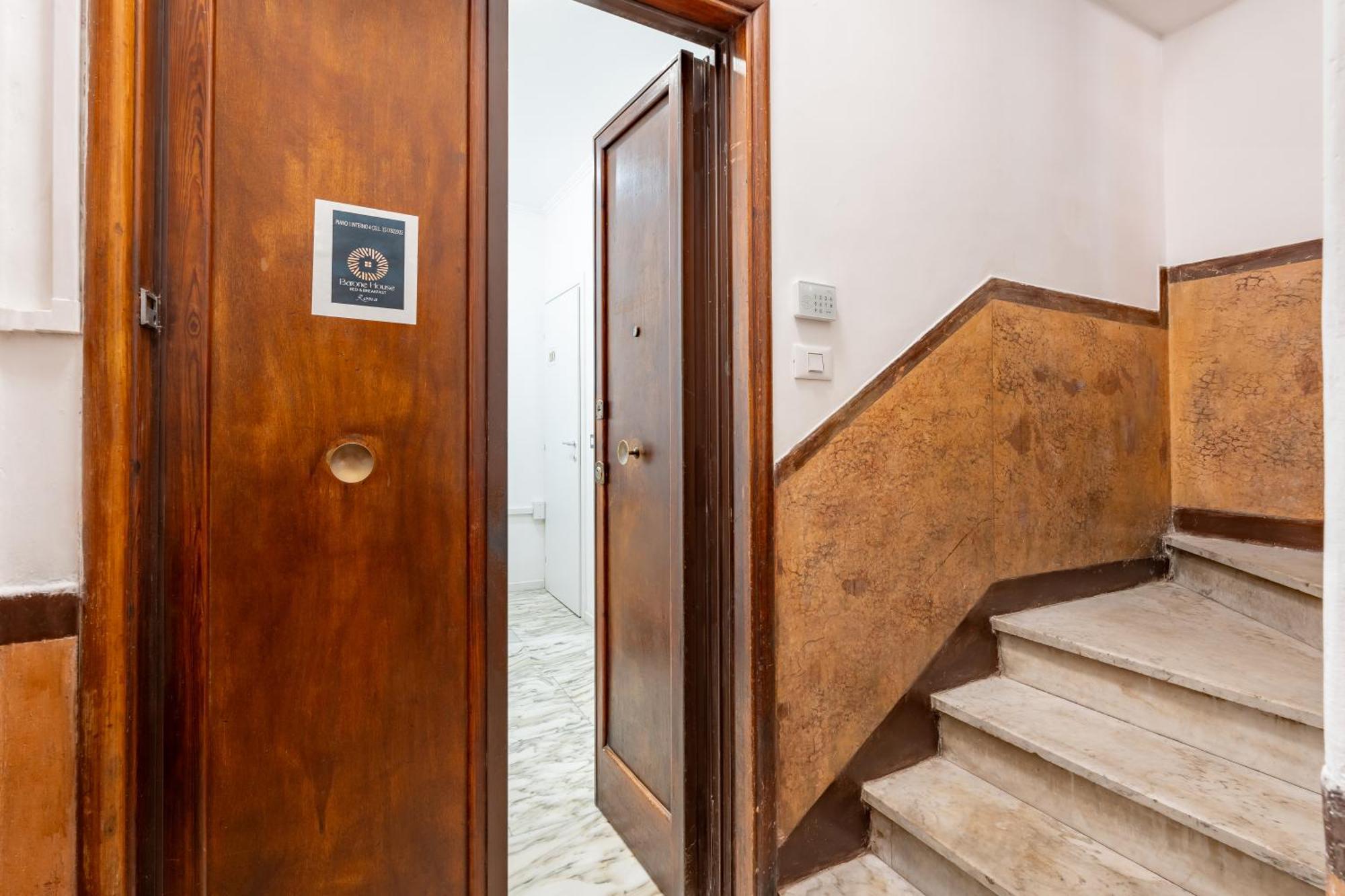 Barone House Hotel Rome Exterior photo